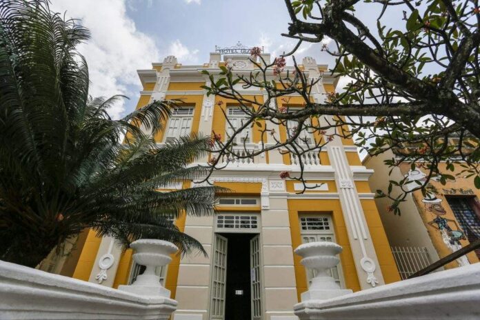 16-08-16-Hotel-Globo_foto_Alessandro-Potter001-1024x683