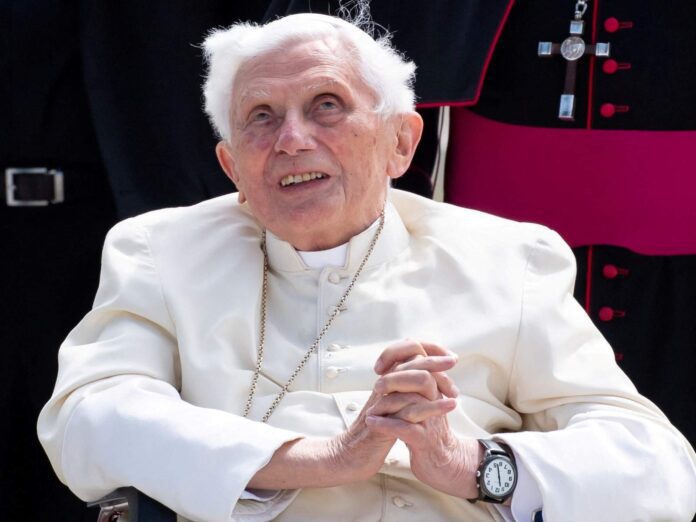 bento-xvi-foto-de-arquivo-Sven-Hoppe-Pool-via-REUTERS-File-Photo