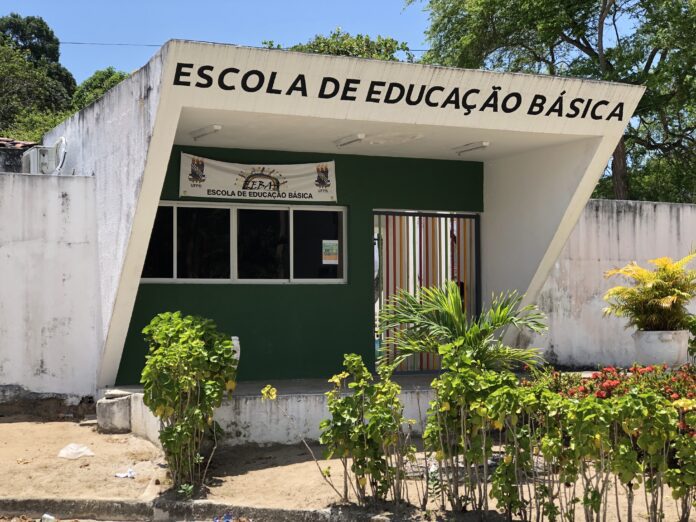 A1EAE1AA-D9F3-468C-A59D-5A39982F9BE1
