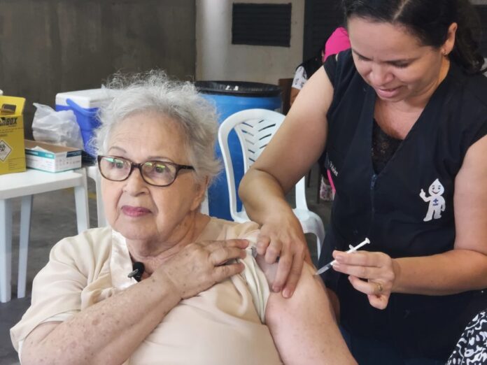 Dia-D-Vacinacao-Influenza-e-Multivacinacao-123-1024x768