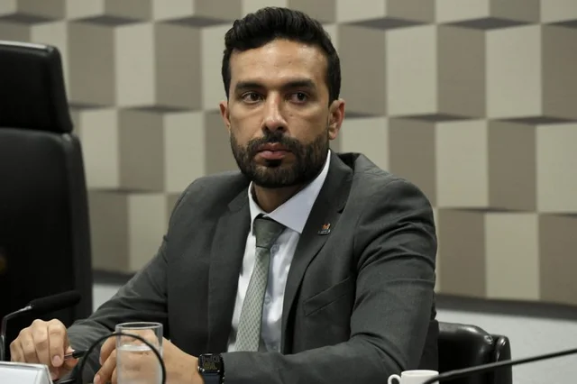 Paraibano-e-exonerado-do-cargo-de-diretor-do-FNDE