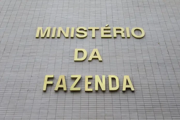 Decreto regulamenta a CBS, novo imposto da reforma tributária. Veja como funciona, quando entra em vigor e o que muda. Decreto regulamenta a CBS, novo imposto da reforma tributária. Veja como funciona, quando entra em vigor e o que muda.