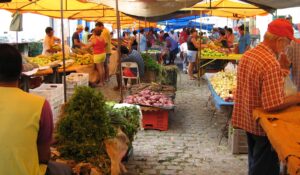 Sedurb divulga horários de mercados públicos e feiras livres durante o feriado de 1º de maio e fim de semana - Foto: Júnior Galdino