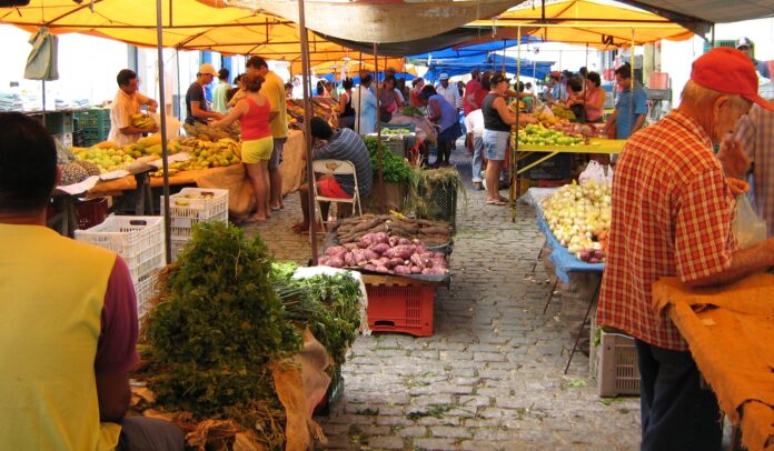 Sedurb divulga horários de mercados públicos e feiras livres durante o feriado de 1º de maio e fim de semana - Foto: Júnior Galdino