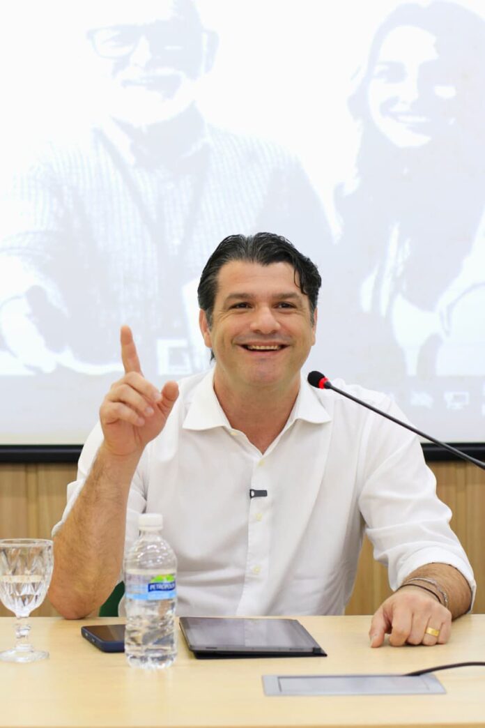 Leo Bezerra